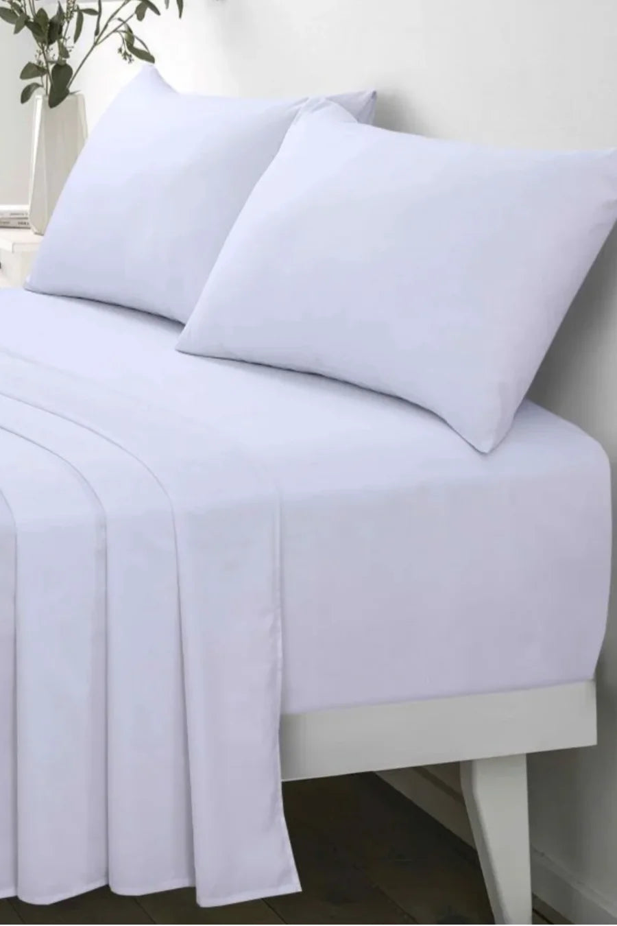 Commercial hotel bed linen supplied by GLT Linen & Towels for hospitality businesses across New Zealand.